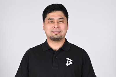 林 俊也