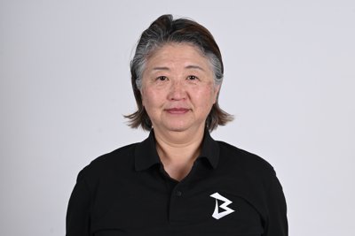 中新井田 敦子